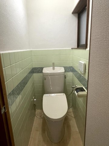 トイレ　節水トイレに入れ替えました