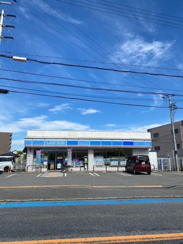 コンビニ　ローソン 宝塚高司一丁目店（コンビニ）まで581m