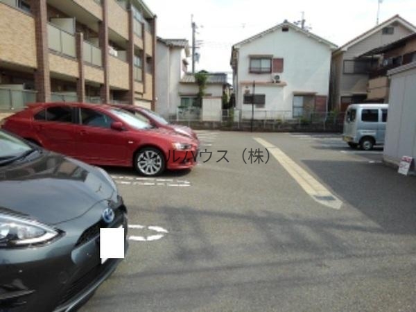 駐車場　停めやすい！