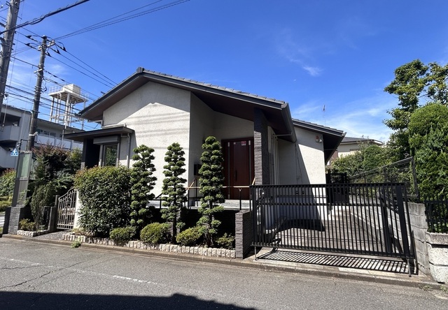 建物外観　※駐車場付き※前回募集時の写真