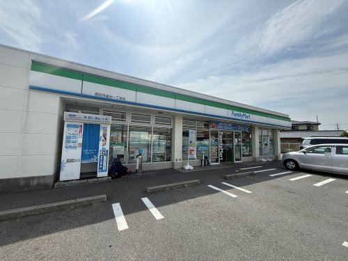 コンビニ　ファミリーマート四日市追分一丁目店（コンビニ）まで1159m