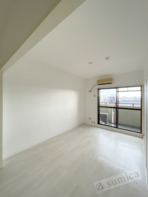 バルコニー　日当たりのいいお部屋です♪