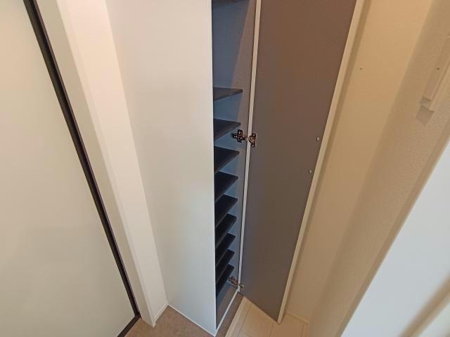 玄関　同型タイプ