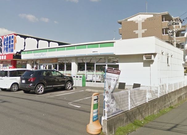 コンビニ　ファミリーマート 篠栗庄店（コンビニ）まで1053m