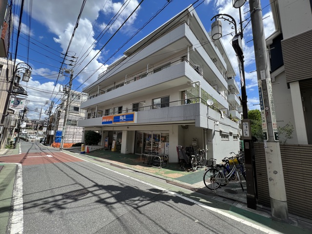 スーパー　ビッグエー富士見台店（スーパー）まで572m