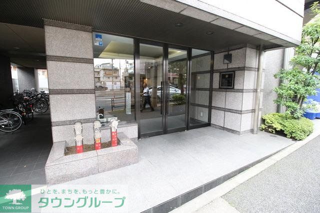 エントランス　☆正面玄関☆