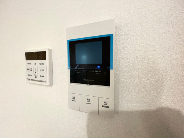 セキュリティ　モニター付きインターホンです