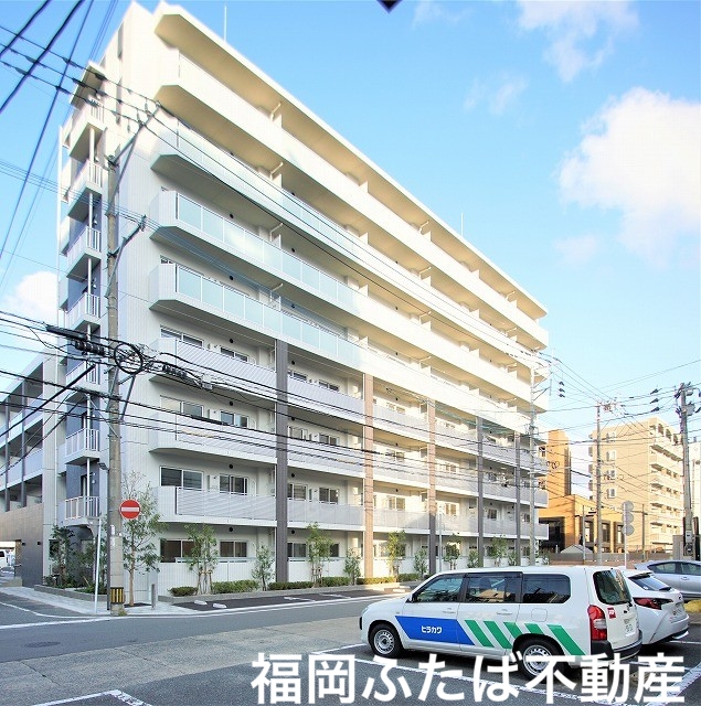 フラッツ東比恵の外観写真