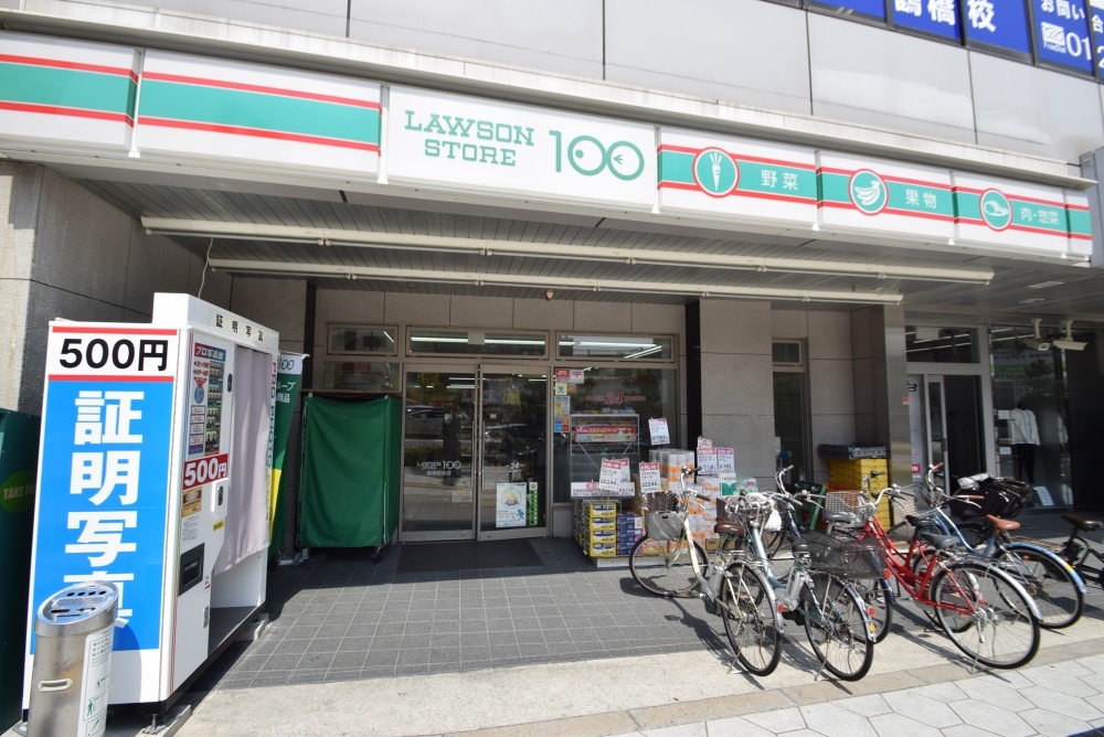 コンビニ　ローソンストア100鶴橋駅前店（コンビニ）まで95m