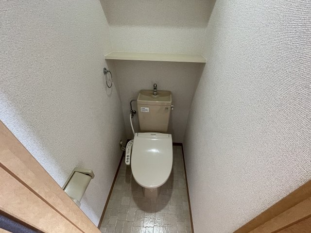ギャラン南小倉のトイレ写真