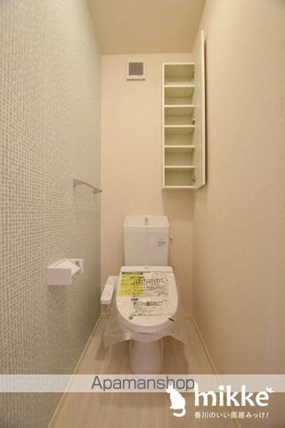 高松琴平電鉄長尾線 元山駅 徒歩5分 2階建 築8年のトイレ写真