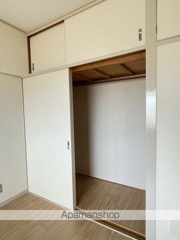ロイヤルシティーハンターの内装写真