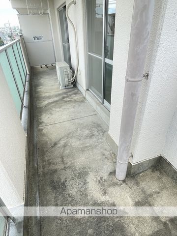 ロイヤルシティーハンターの内装写真