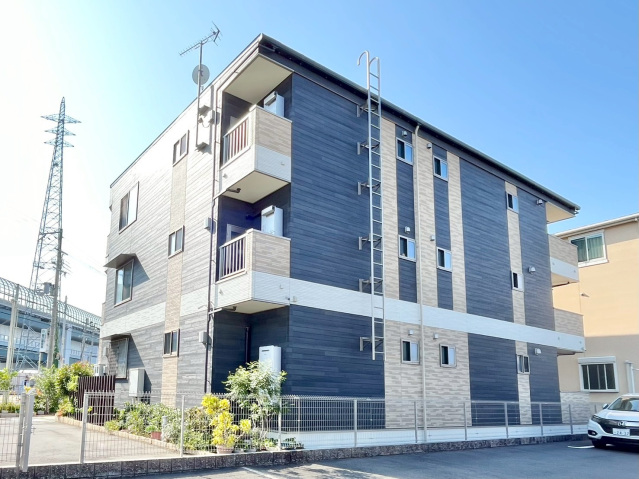 京阪本線 萱島駅 徒歩12分 築6年
