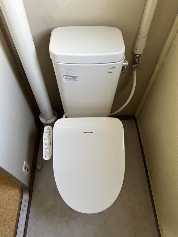東坂戸団地27号棟のトイレ写真