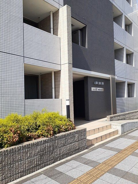 フィオーレ静の外観写真