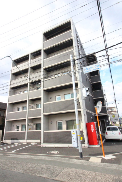建物外観　ハウスメイトの管理物件♪ご入居後２４時間のコールセンターあり