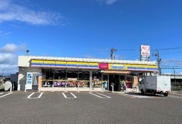 コンビニ　ミニストップ坂祝町店（コンビニ）まで777m