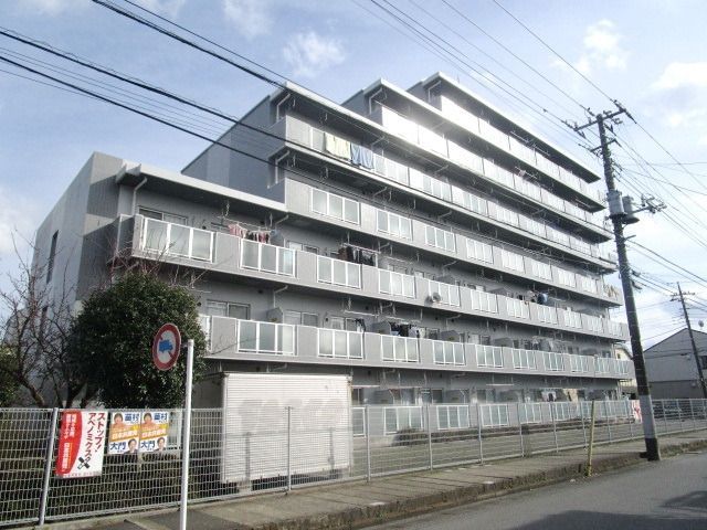 アルデール三郷C棟の外観写真