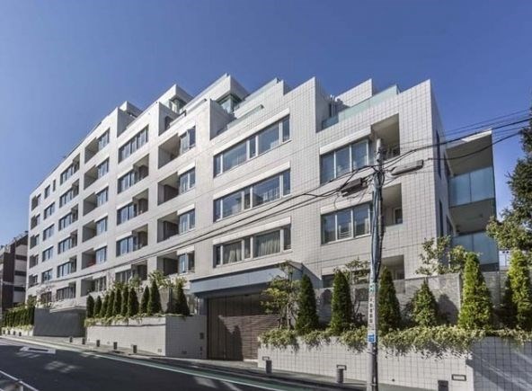建物外観　★《見学予約受け付け中》設備充実のハイグレード賃貸マンション