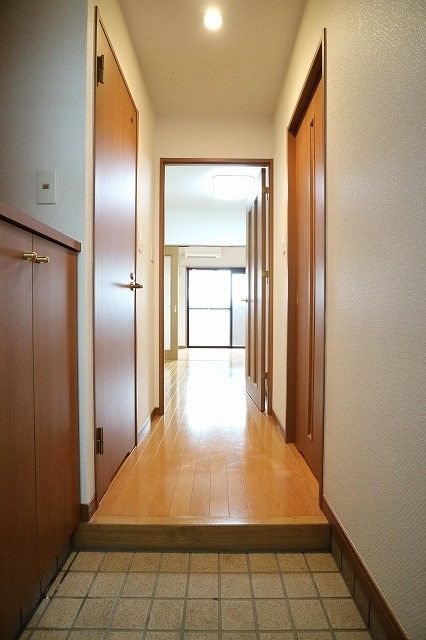 玄関　別号室