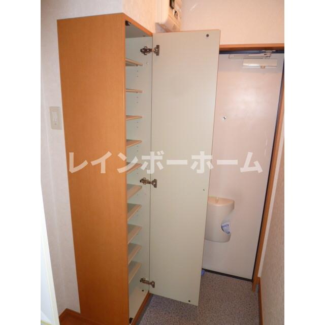 玄関　ゆったりとした玄関です
