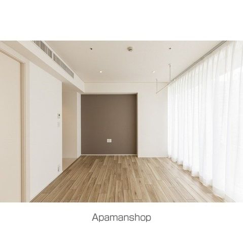 フロンティアレジデンスザタワー品川の居間写真