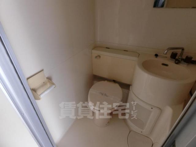 パラドール西院PART-1のトイレ写真