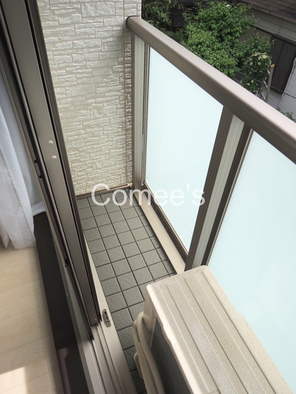 バルコニー　ベランダ