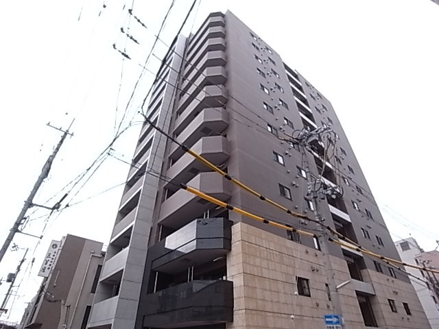 神戸市兵庫区湊町のマンションの建物外観