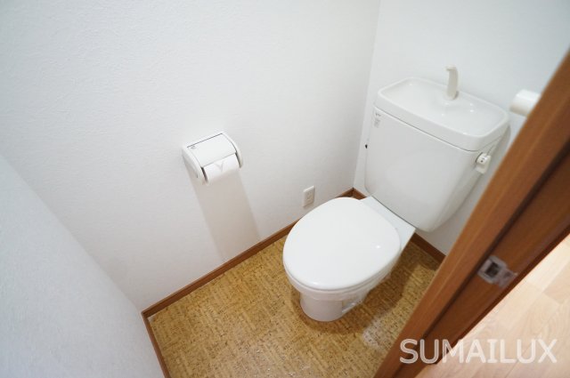 【熊本市中央区紺屋今町のマンションのトイレ】