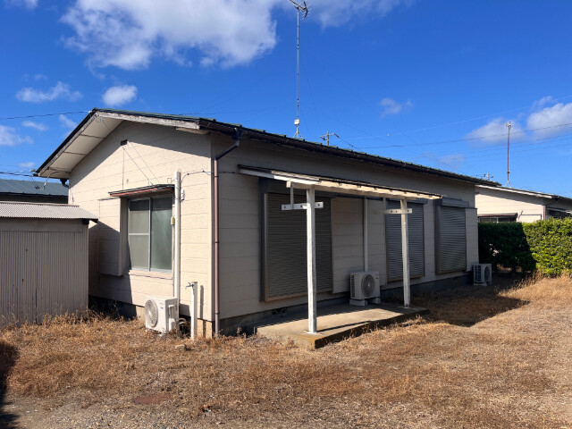 長尾アパートの建物外観