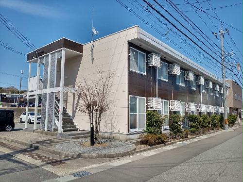 レオパレス加賀温泉駅の建物外観