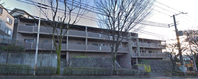 ガーデンパレス緑丘の建物外観