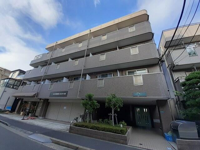 【江戸川区東瑞江のマンションの建物外観】