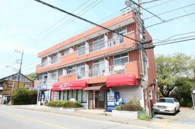 【町田市相原町のマンションの建物外観】