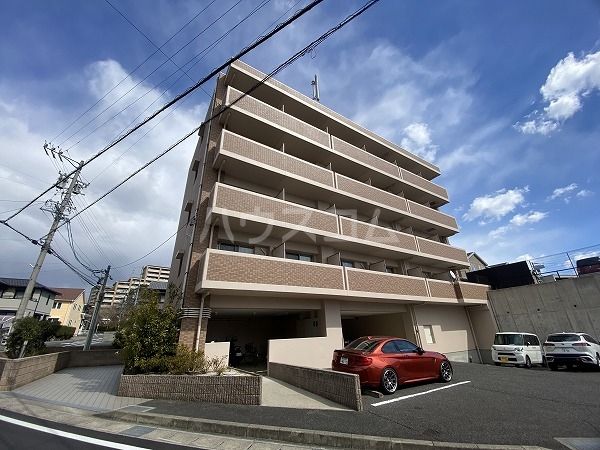 豊田市河合町のマンションの建物外観