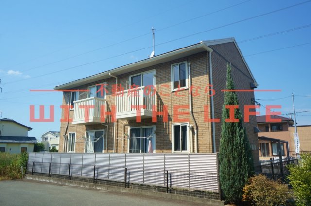 建物外観　落ち着いた雰囲気の外観です