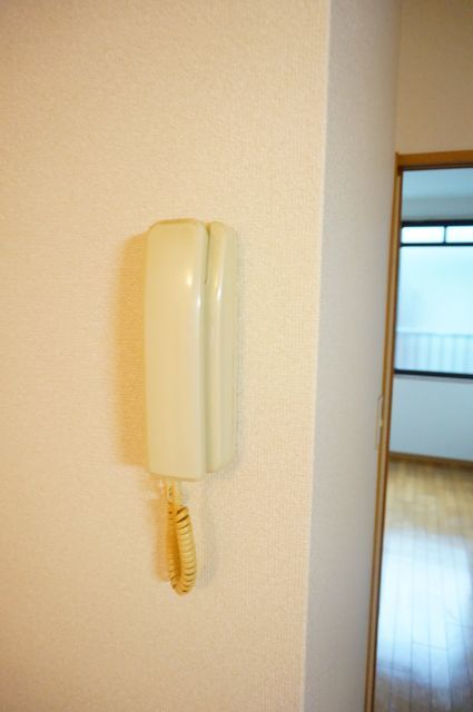セキュリティ　※補修前の参考画像の為、設備等は現況優先。
