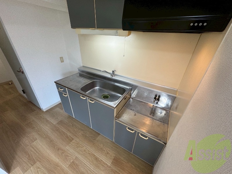 キッチン　キッチンはスペースも広々していて使いやすそうですよ！