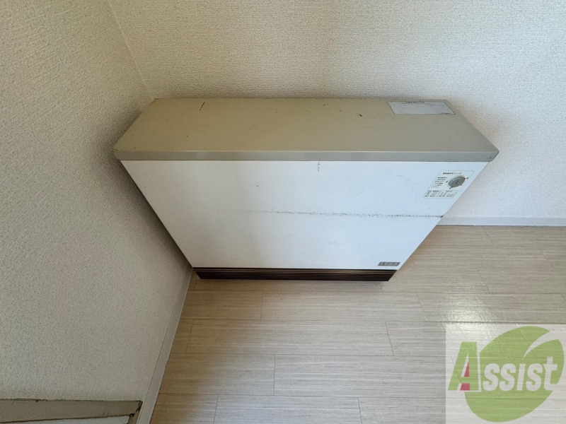 その他設備　電気暖房です。寒い冬もこれで乗り切りましょう！