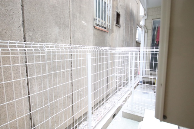 バルコニー　※別室の参考写真の為、現況優先です。