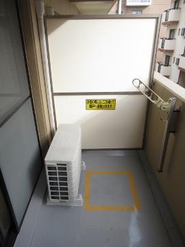 　バルコニー　ベランダ