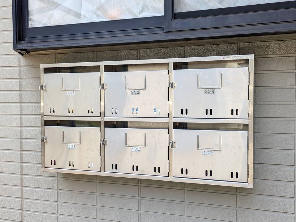 エントランス　メールBOX