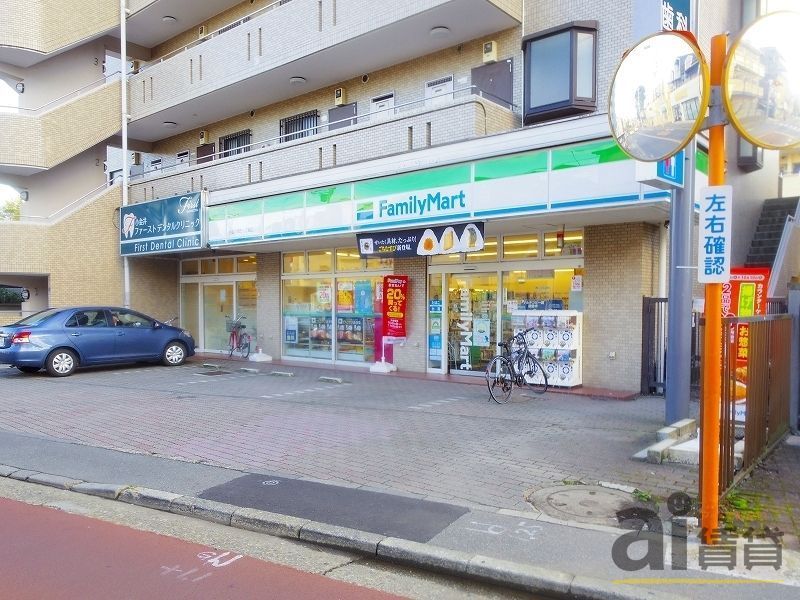 コンビニ　ファミリーマート 小金井東町一丁目店（コンビニ）まで371m