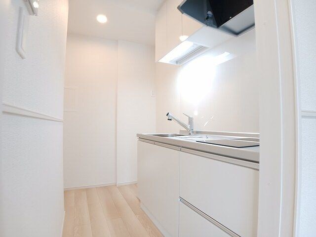 キッチン　同型参考画像