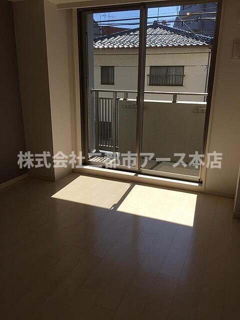 居室・リビング　ガリシア千鳥町