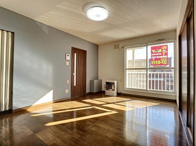 居室・リビング　リビング１