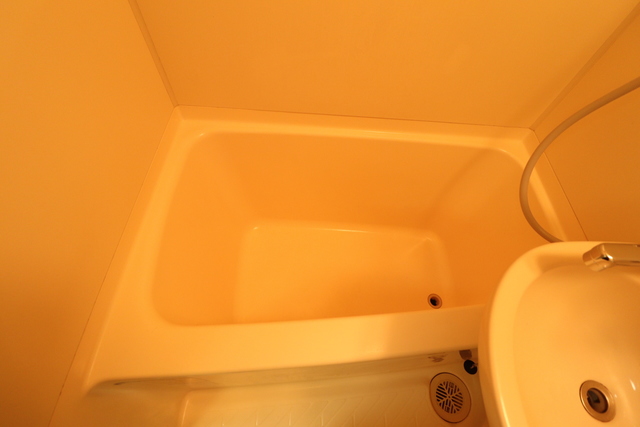 バス・シャワールーム　※別部屋参考写真