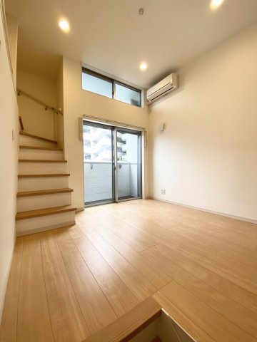 居室・リビング　同仕様